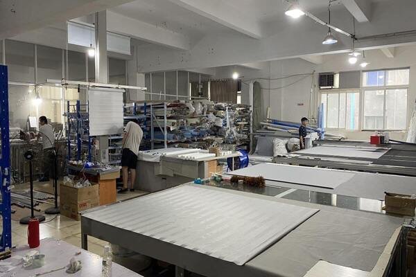 roller shade manufacturer