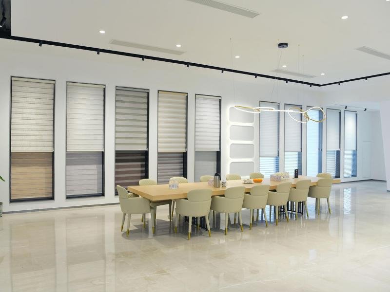 Window blinds for Amazon and Shopify sellers -- low MOQ sample programme